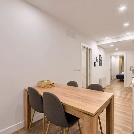 Deustown Apartment